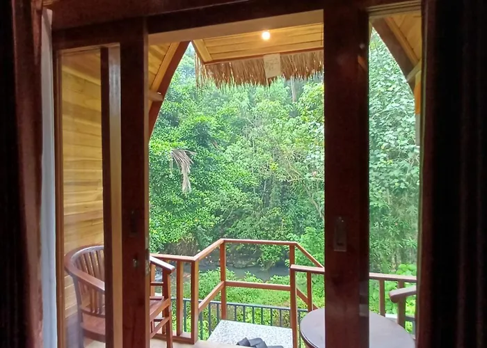 Oemah Ubud - Waterfall