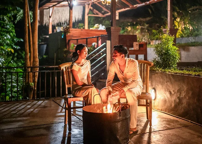 Oemah Ubud - Waterfall ホームステイ