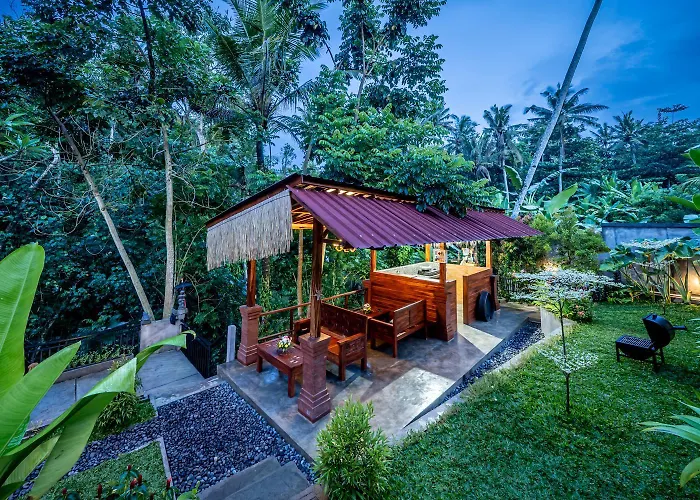 ホームステイ Oemah Ubud - Waterfall